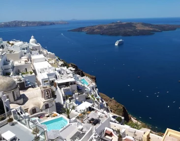 No to wind turbines, yes to swimming pools – Manos Matsaganis