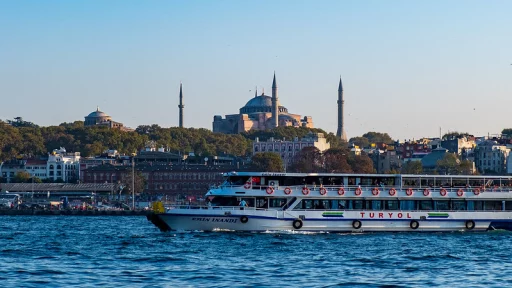 The next day in Turkey – Evangelos Areteos