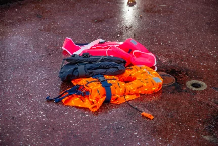 Lesbos after the Moria fire: “People are still living in tents by the sea” – Angeliki Dimitriadi