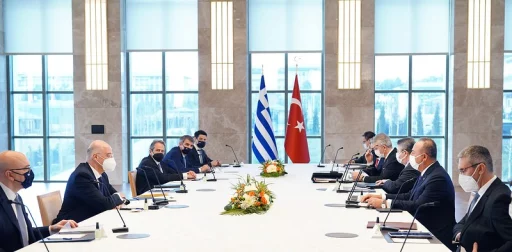 Next step: a top-level meeting – by George Kaklikis