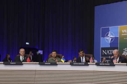 “The international institutions should review certain givens” – Triandafyllos Karatrantos