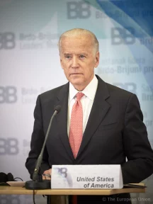 The US diplomatic shift towards Russia – an interview with Panayotis Tsakonas