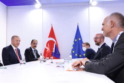 Turkey’s relations with the West – Triandafyllos Karatrantos