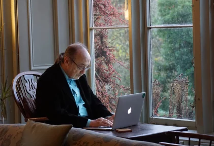 Old age in the digital world: the Greek counterexample – Mihalis Kritikos