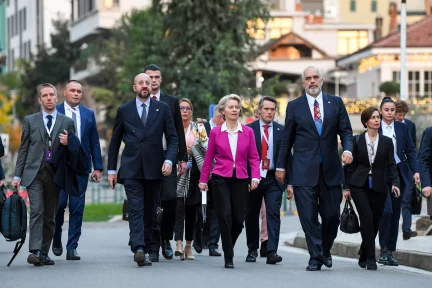 The difficult road to The Hague – Maria Gavouneli