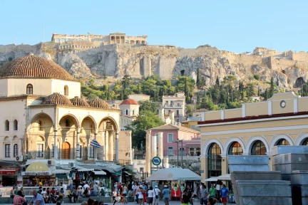 Between “democratisation” and professionalism – Dimitri A. Sotiropoulos
