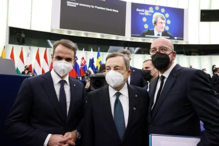 Southern Europe needs its own equivalent of the “V4”– George Pagoulatos