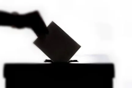 Far-right and Security – Triantafyllos Karatrantos