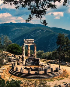 ELIAMEP at the 8th Delphi Economic Forum
