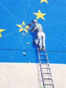 Are there Europeans to support Europe?