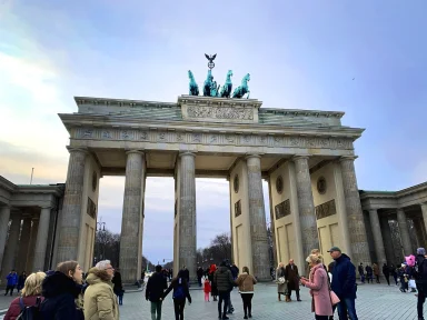 The stakes of the German elections with Europe in the Putin-Trump complements