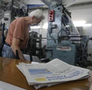 In Greece, a German-language weekly endures through crisis and change