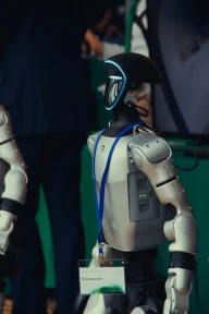 Human Labour 2.0: the new employment landscape