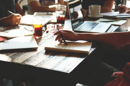 The 35-hour workweek can wait