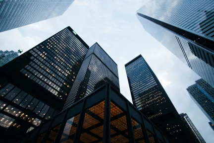 Markets Reward Audacity – Until They Don’t