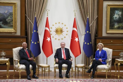 Europe’s Turkish defence dilemma crashes into Ankara NATO summit